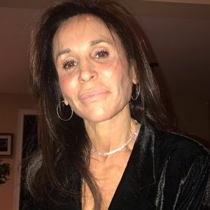 Meet your Posher, Helayne